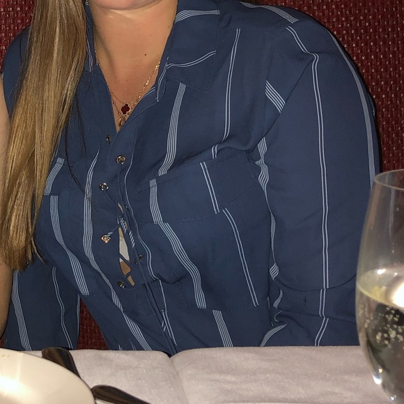 💙DYNAMITE BLUE STRIPED BLOUSE🤍 - Picture 3 of 3